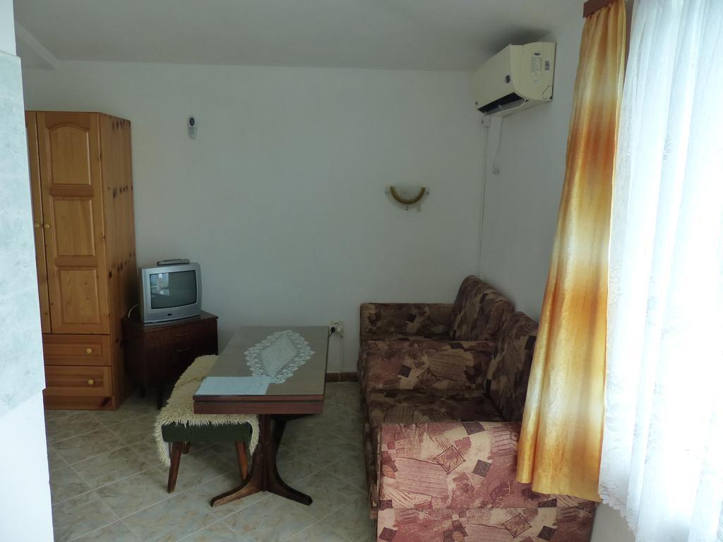 Sunhouse Rooms Tsarevo Exterior photo