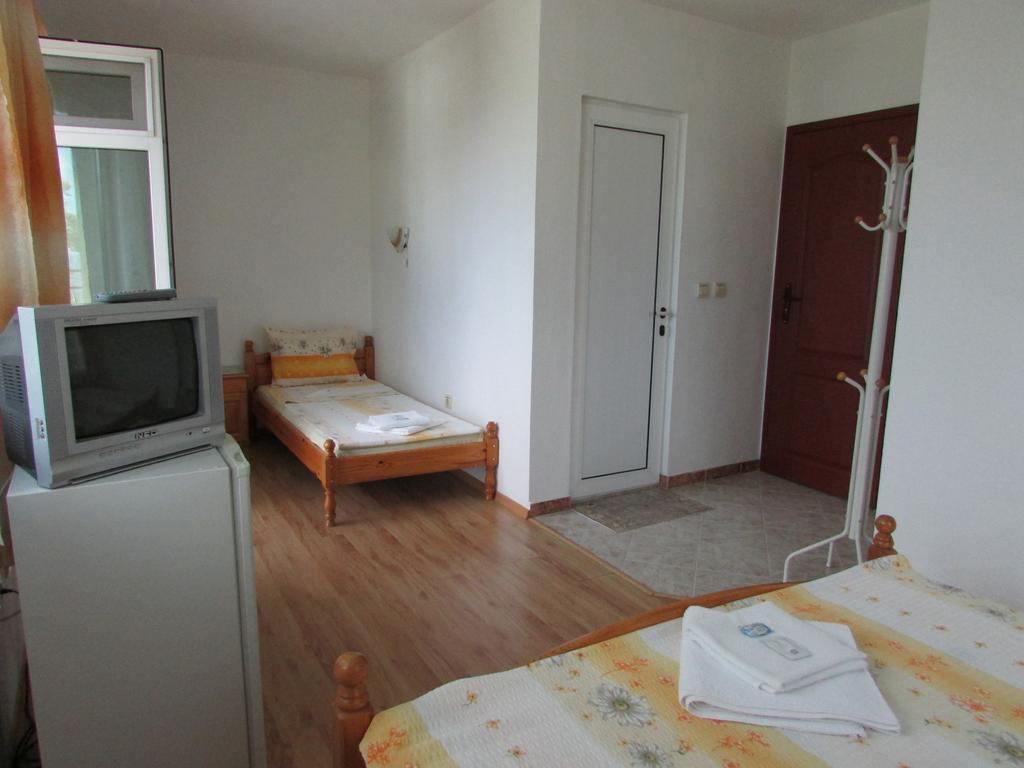 Sunhouse Rooms Tsarevo Exterior photo